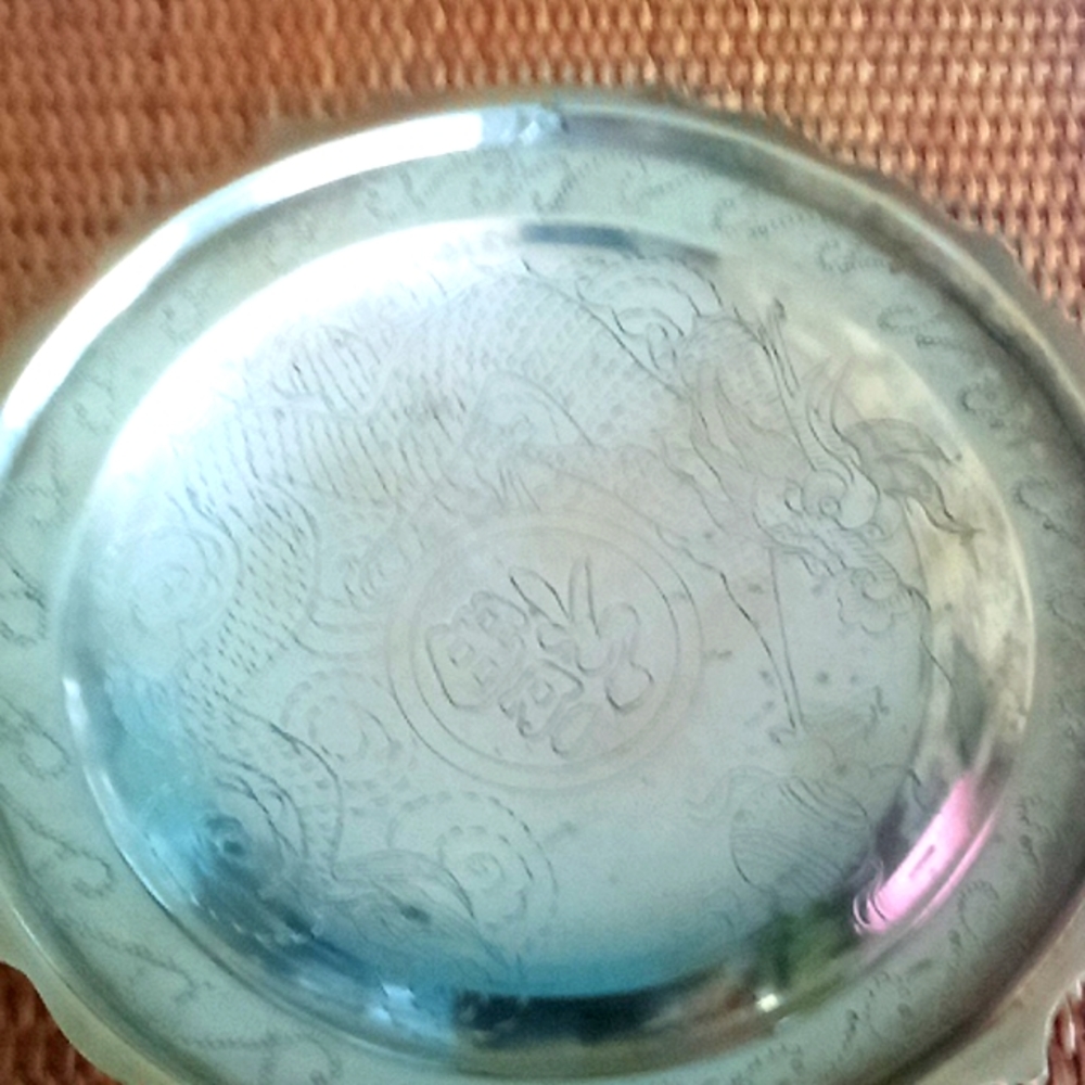 Chinese alter bowl with pedestal